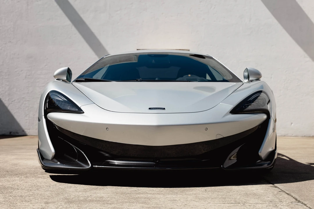 2019 McLaren 600LT - Image 2 of 31
