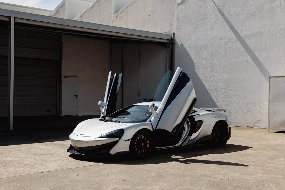 2019 McLaren 600LT - Image 25 of 31