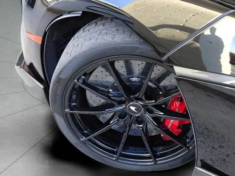 2020 McLaren 600LT Spider - Image 17 of 18