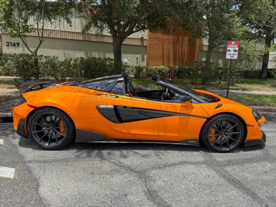 2020 McLaren 600LT Spider - Image 11 of 18