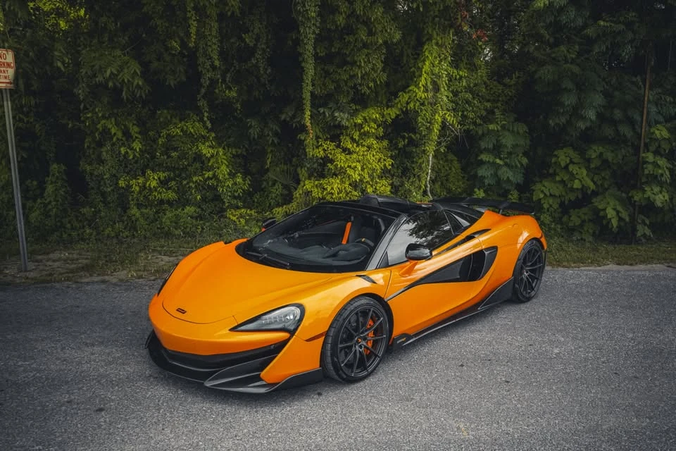 2020 McLaren 600LT Spider - Image 10 of 19