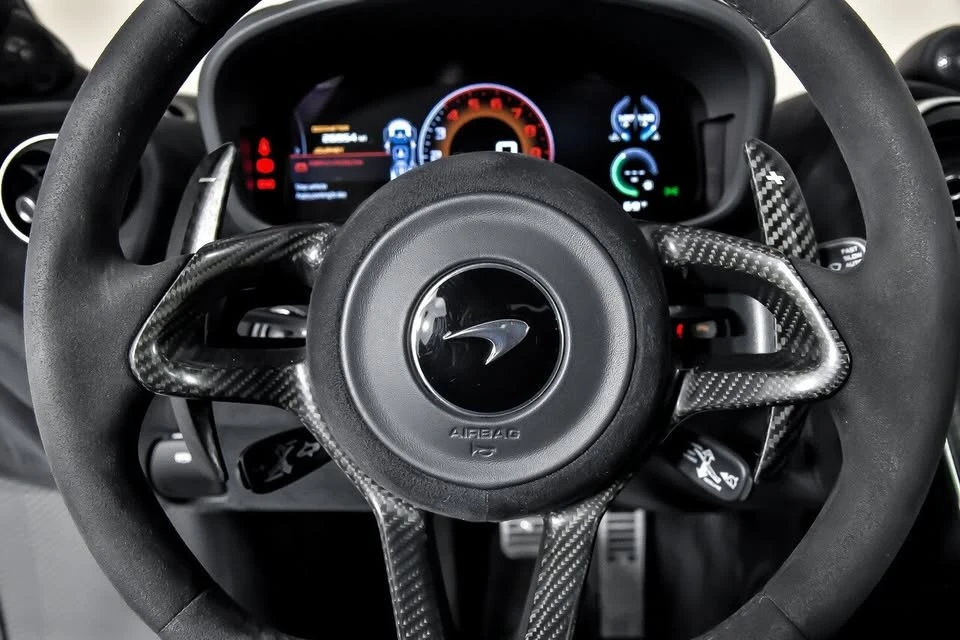2020 McLaren 600LT Spider - Image 16 of 20
