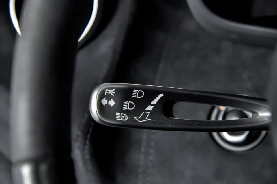 2020 McLaren 600LT Spider - Image 19 of 20