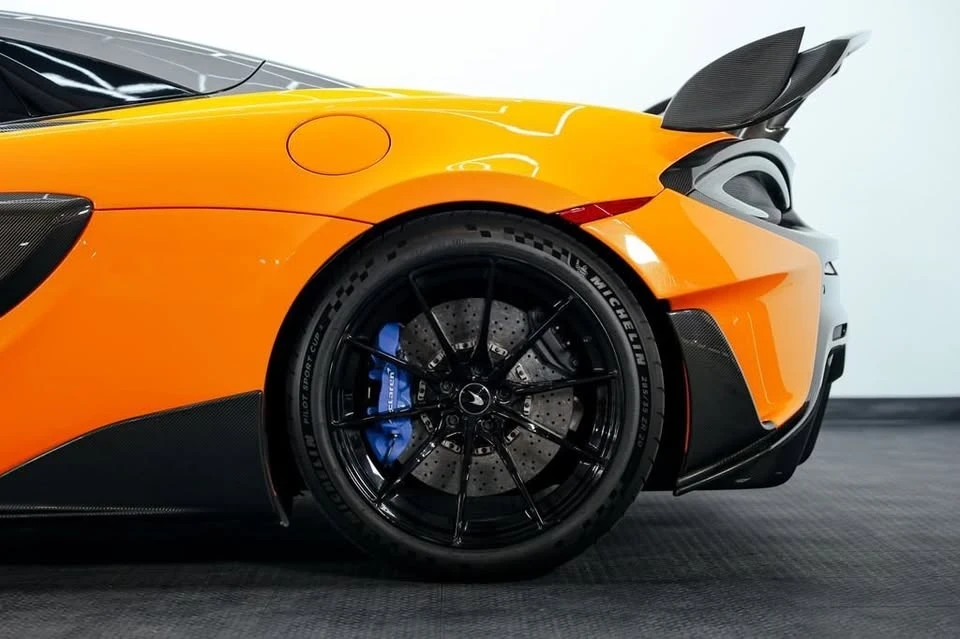 2020 McLaren 600LT - Image 9 of 19