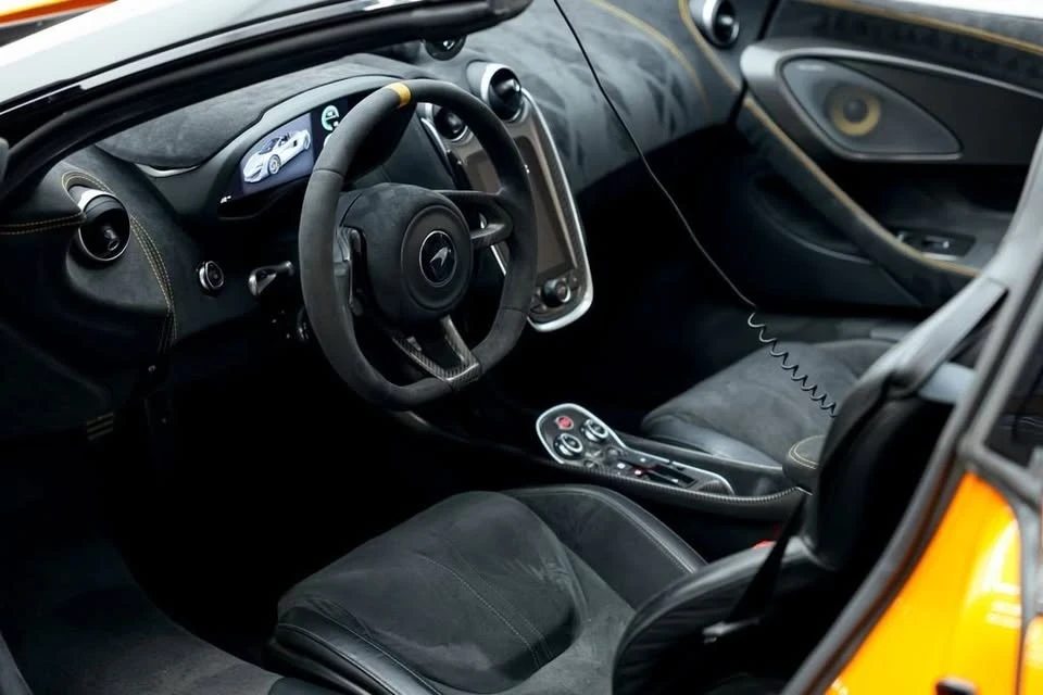 2020 McLaren 600LT - Image 15 of 19