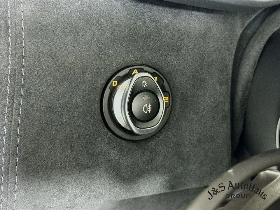 2020 McLaren 600LT - Image 17 of 20