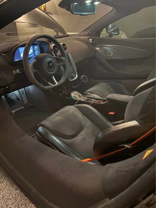 2020 McLaren 600LT Spider - Image 9 of 12