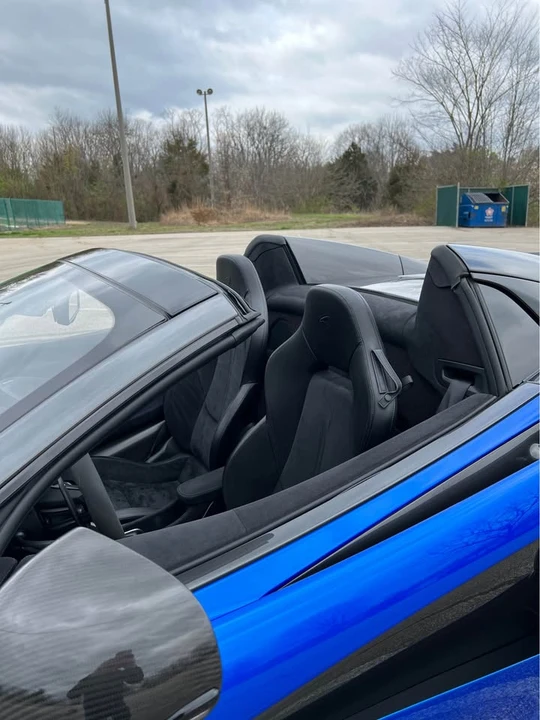 2020 McLaren 600LT Spider - Image 17 of 20