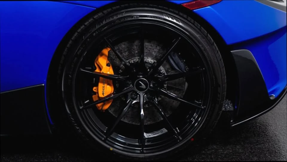 2020 McLaren 600LT Spider - Image 17 of 19