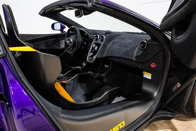 2020 McLaren 600LT Spider - Image 12 of 19