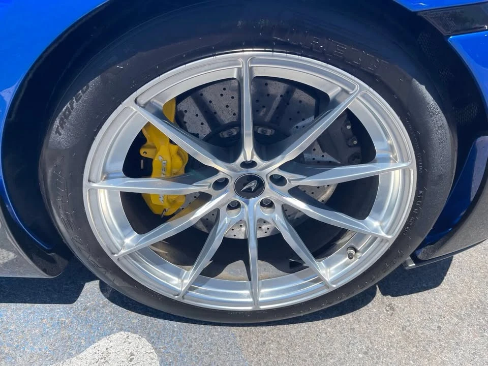 2020 McLaren 600LT Spider - Image 10 of 17