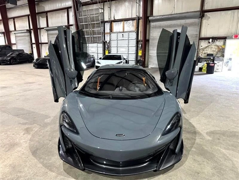 2020 McLaren 600LT Spider - Image 9 of 19