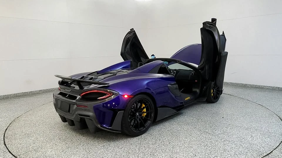 2020 McLaren 600LT Spider - Image 2 of 16