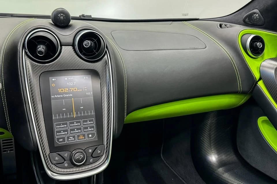 2020 McLaren 600LT Spider - Image 12 of 19