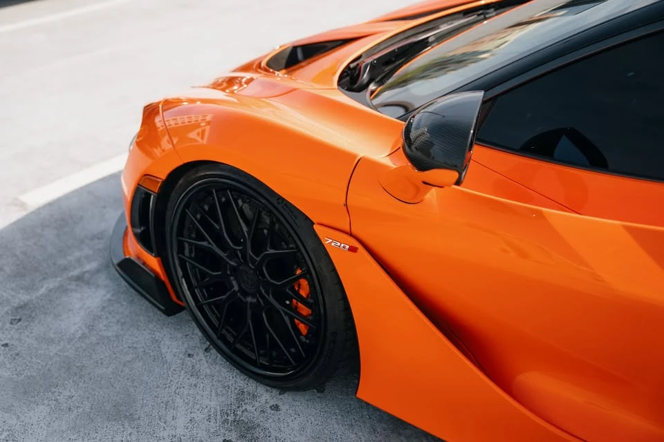 2020 McLaren 720S Spider - Image 13 of 17