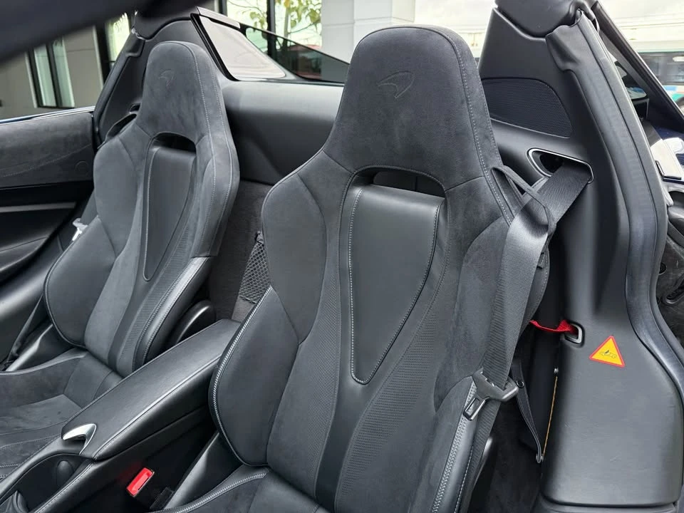 2020 McLaren 720S Spider - Image 15 of 18