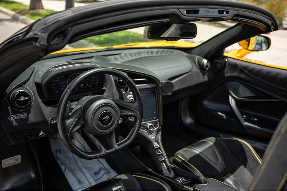 2020 McLaren 720S - Image 7 of 9