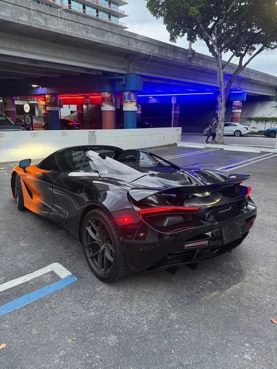 2020 McLaren 720S Spider - Image 7 of 14