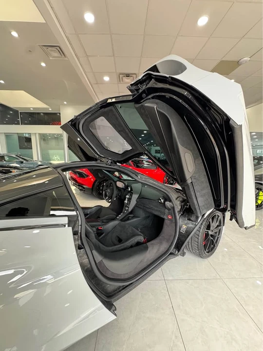2020 McLaren 720S - Image 10 of 13