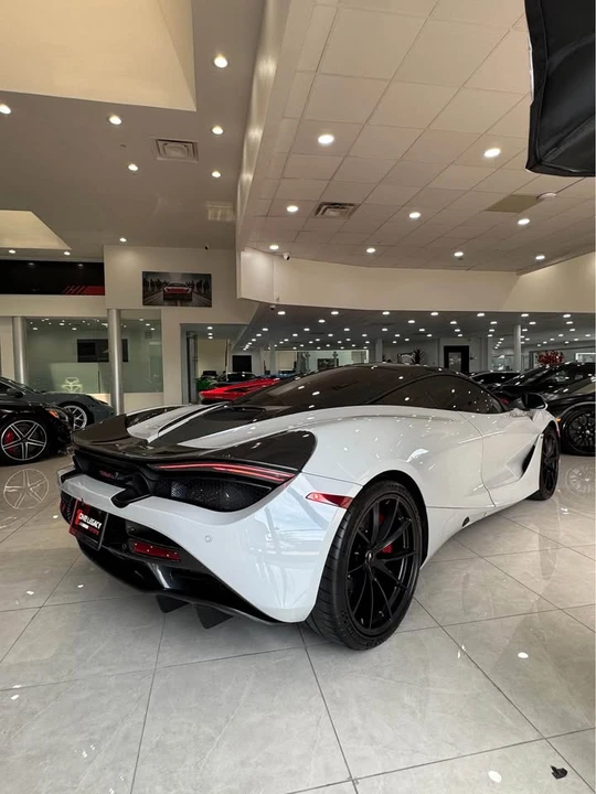 2020 McLaren 720S - Image 3 of 13