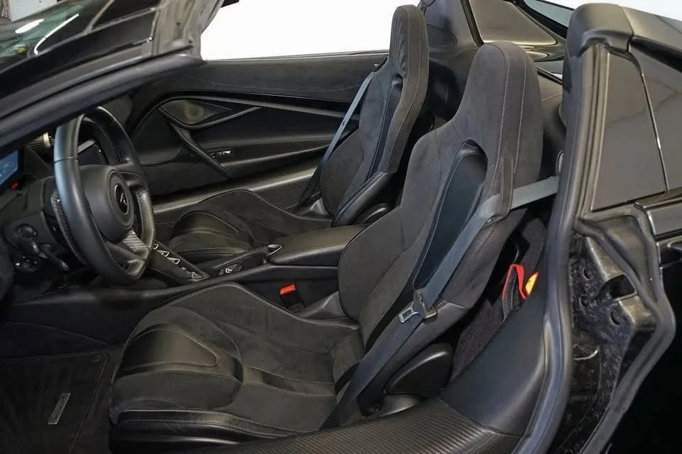 2020 McLaren 720S - Image 12 of 19