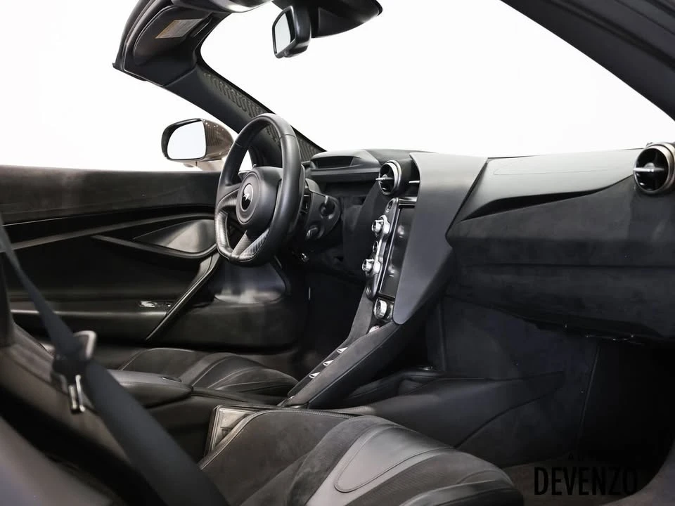 2020 McLaren 720S Spider - Image 11 of 18