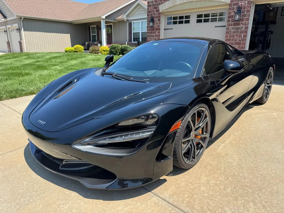 2020 McLaren 720S Spider - Image 2 of 12