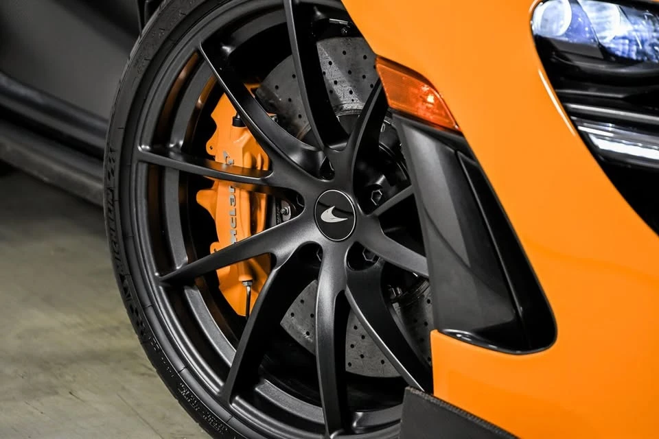 2020 McLaren 720S Spider - Image 3 of 20