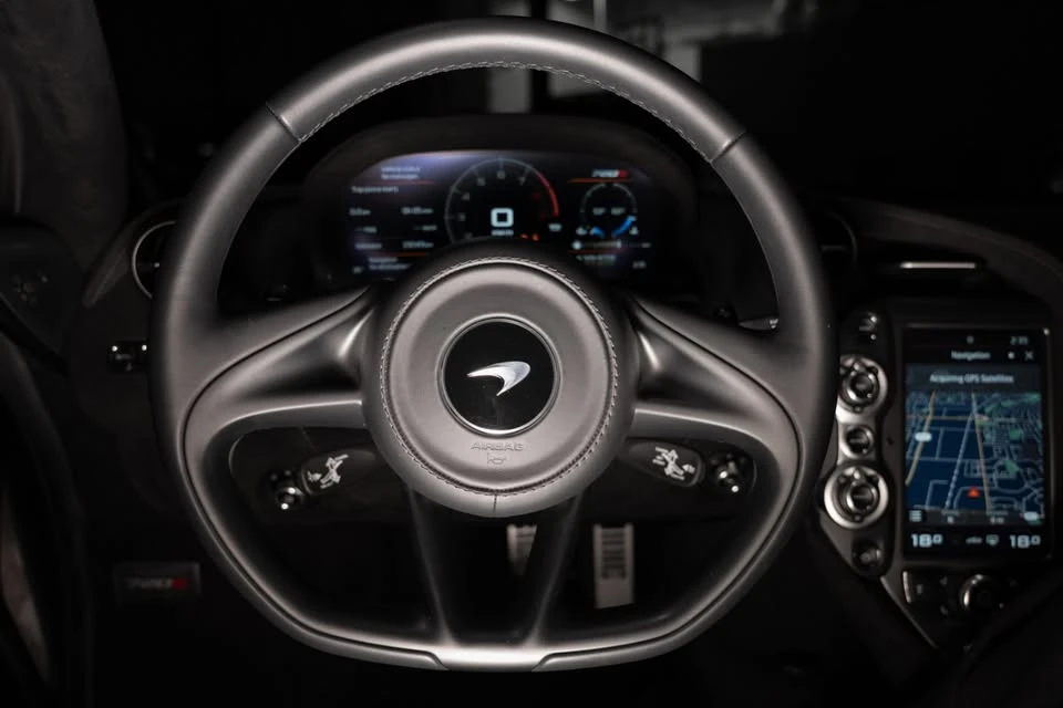 2020 McLaren 720S Spider - Image 16 of 17