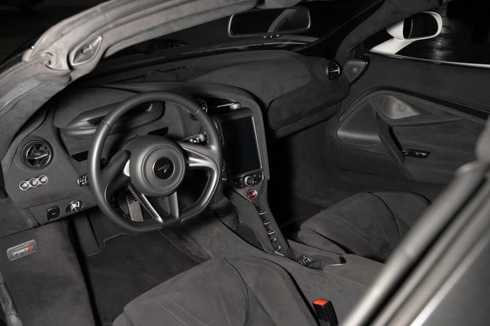 2020 McLaren 720S Spider - Image 11 of 17