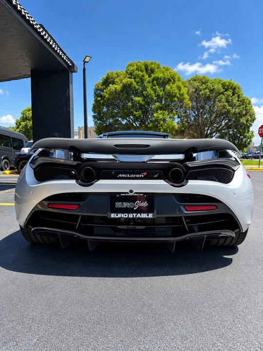 2020 McLaren 720S Spider - Image 18 of 20