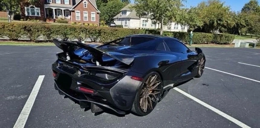 2020 McLaren 720S - Image 17 of 20