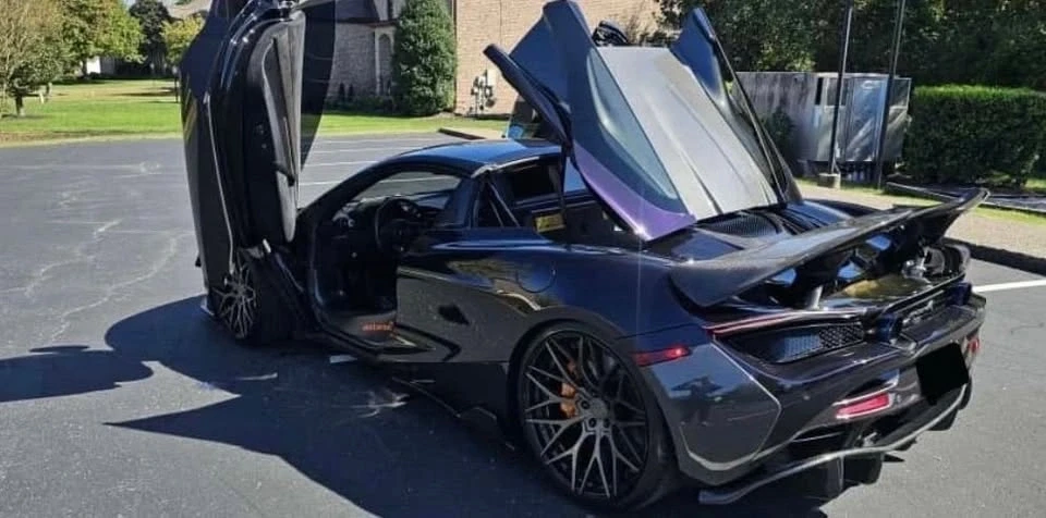 2020 McLaren 720S - Image 18 of 20