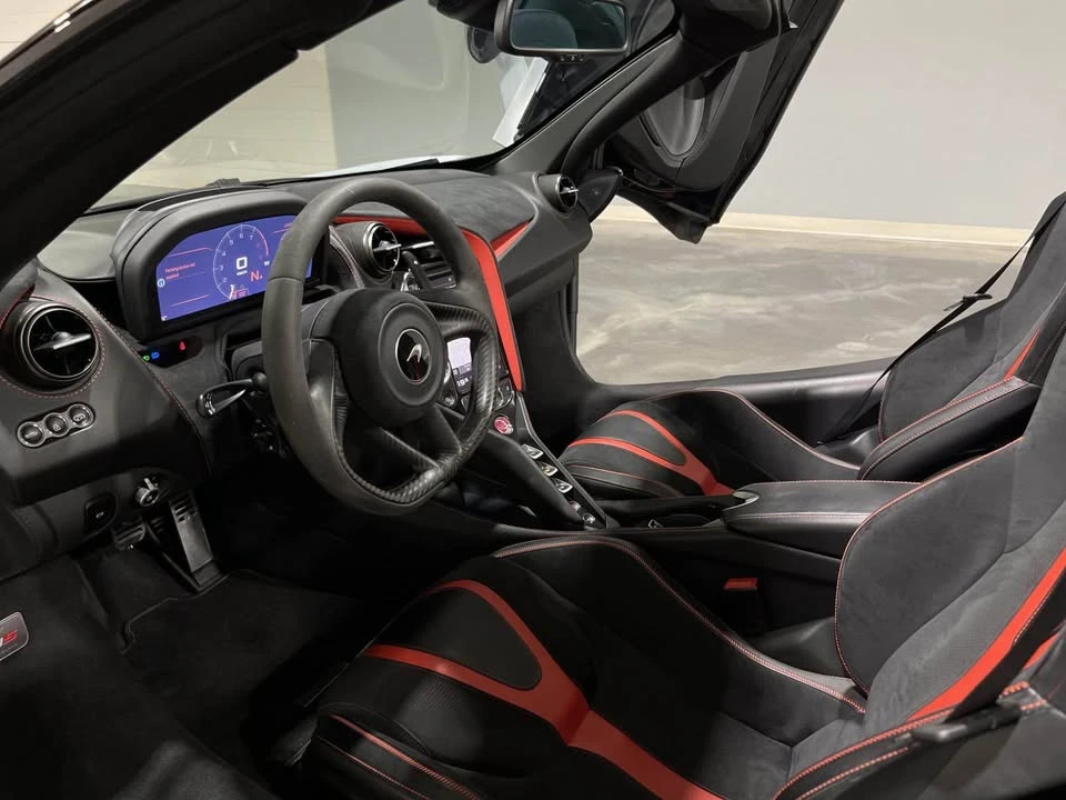 2020 McLaren 720S - Image 4 of 7