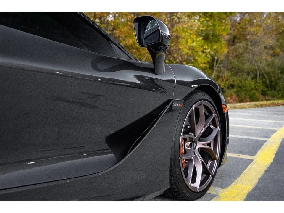 2020 McLaren 720S - Image 18 of 19