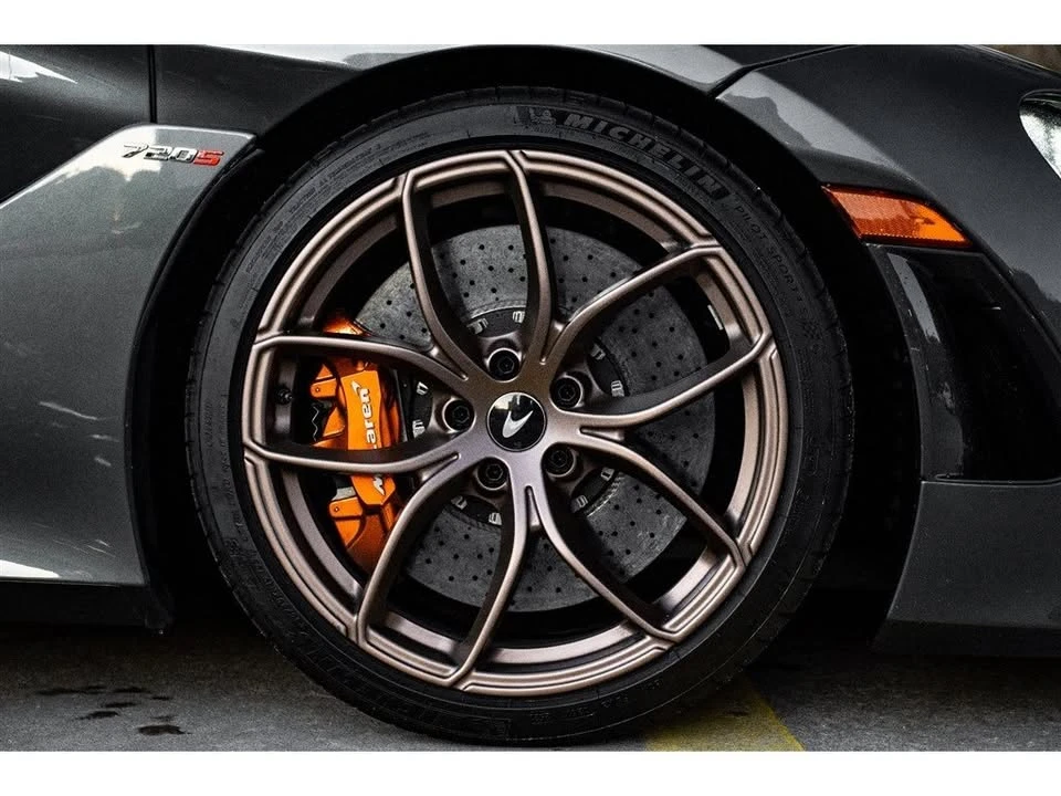 2020 McLaren 720S - Image 15 of 19