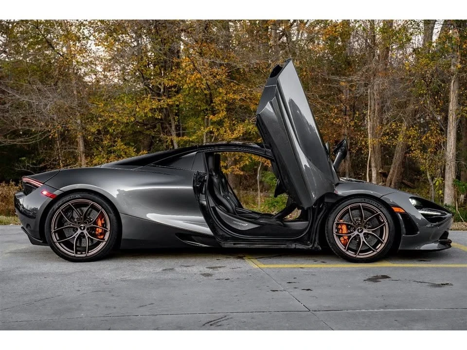 2020 McLaren 720S - Image 11 of 19
