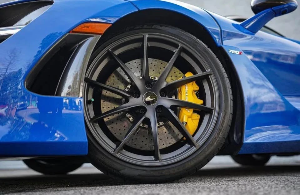 2020 McLaren 720S - Image 9 of 15