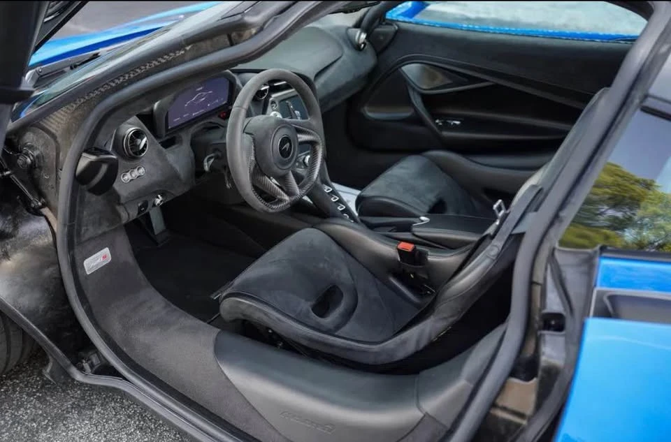 2020 McLaren 720S - Image 10 of 15