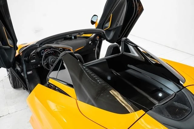 2020 McLaren 720S - Image 5 of 9