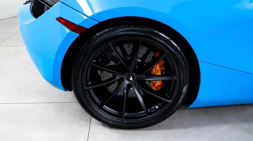 2020 McLaren 720S Spider - Image 17 of 17