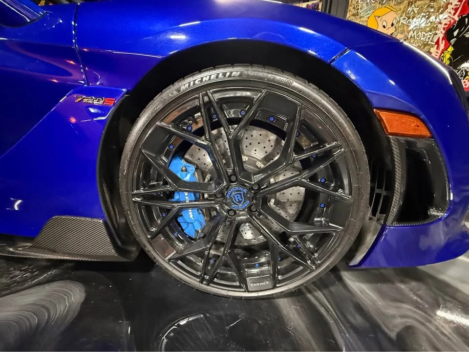 2020 McLaren 720S Spider - Image 11 of 15