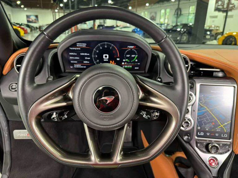 2020 McLaren 720S Spider - Image 12 of 17
