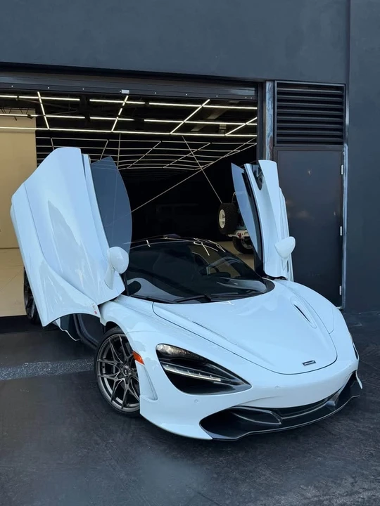 2020 McLaren 720S Spider - Image 2 of 7