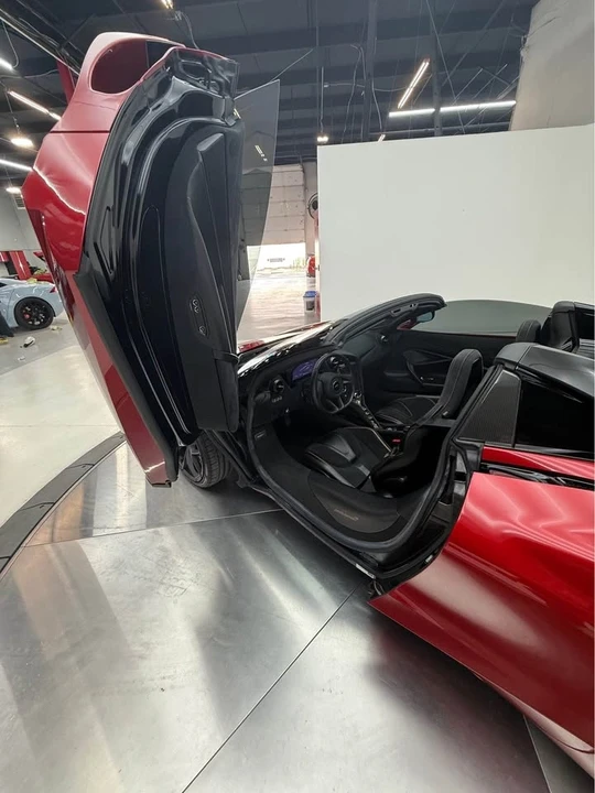 2020 McLaren 720S Spider - Image 7 of 10