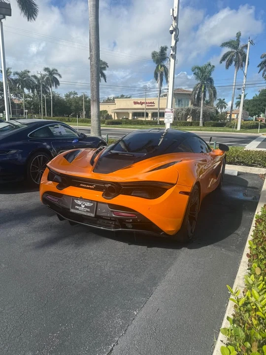 2020 McLaren 720S - Image 5 of 8