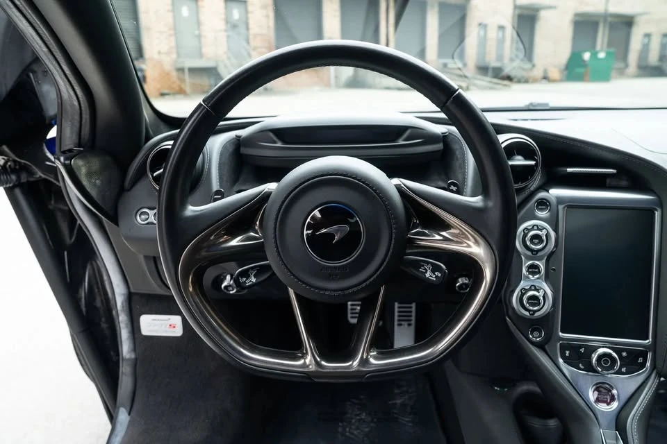 2020 McLaren 720S Spider - Image 13 of 20