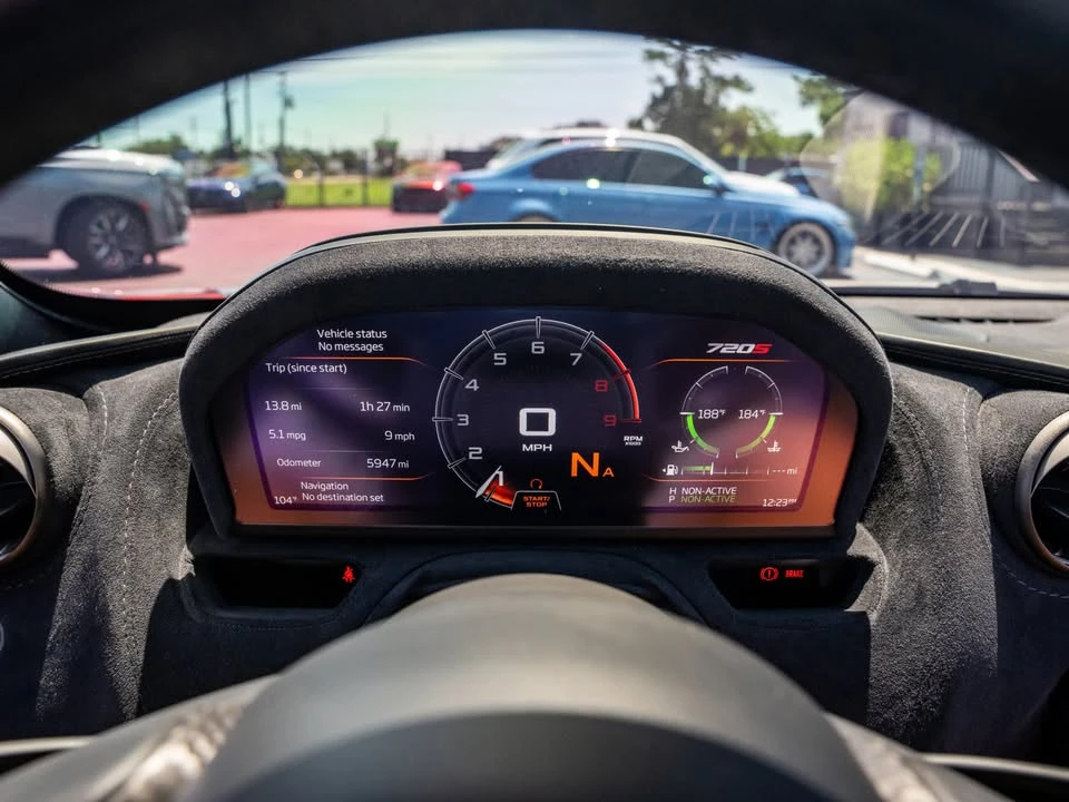 2020 McLaren 720S Spider - Image 13 of 20
