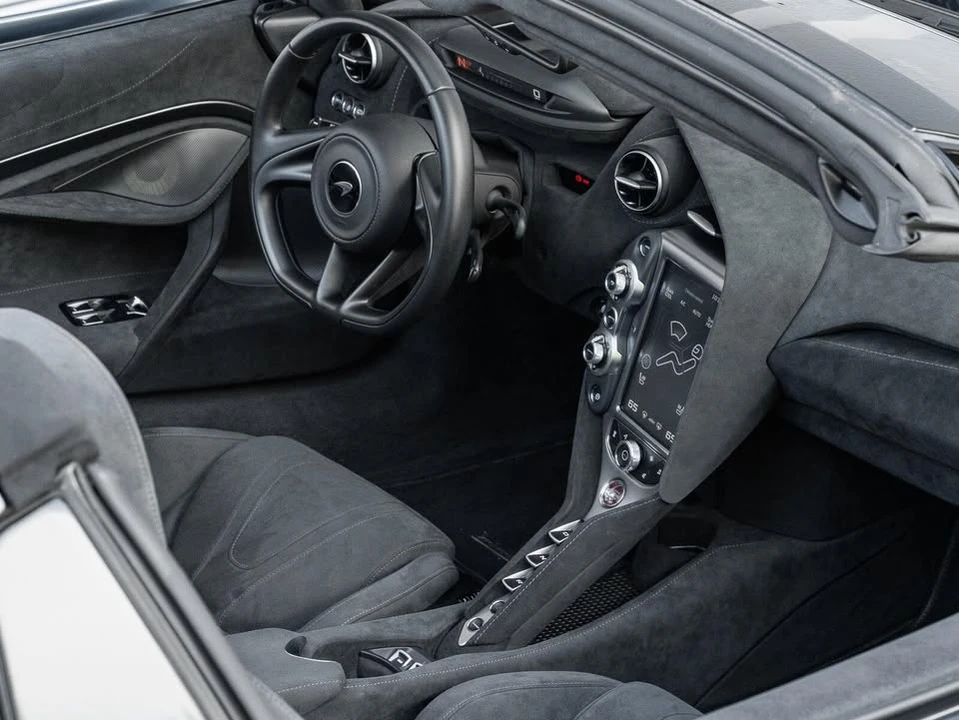 2020 McLaren 720S Spider - Image 7 of 20