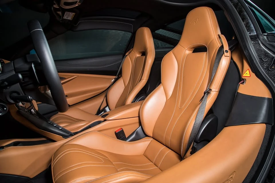 2020 McLaren 720S - Image 7 of 20